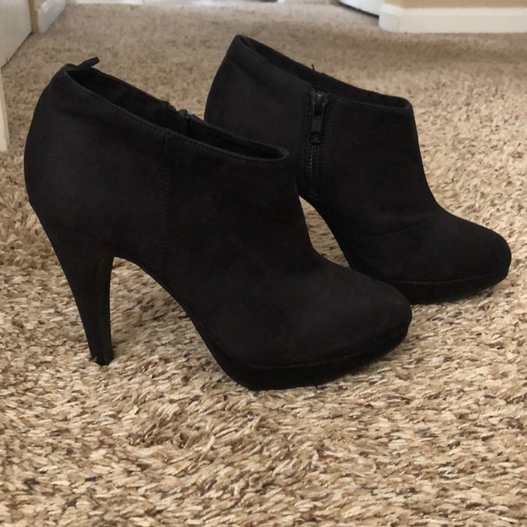 H&M Shoes - H&M Suede Booties